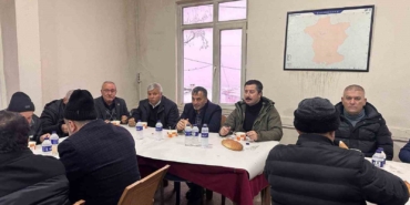 yenisehir-belediye-baskani-gun-dogmadan-vatandaslarla-bulusuyor-7T3RxaY9.jpg