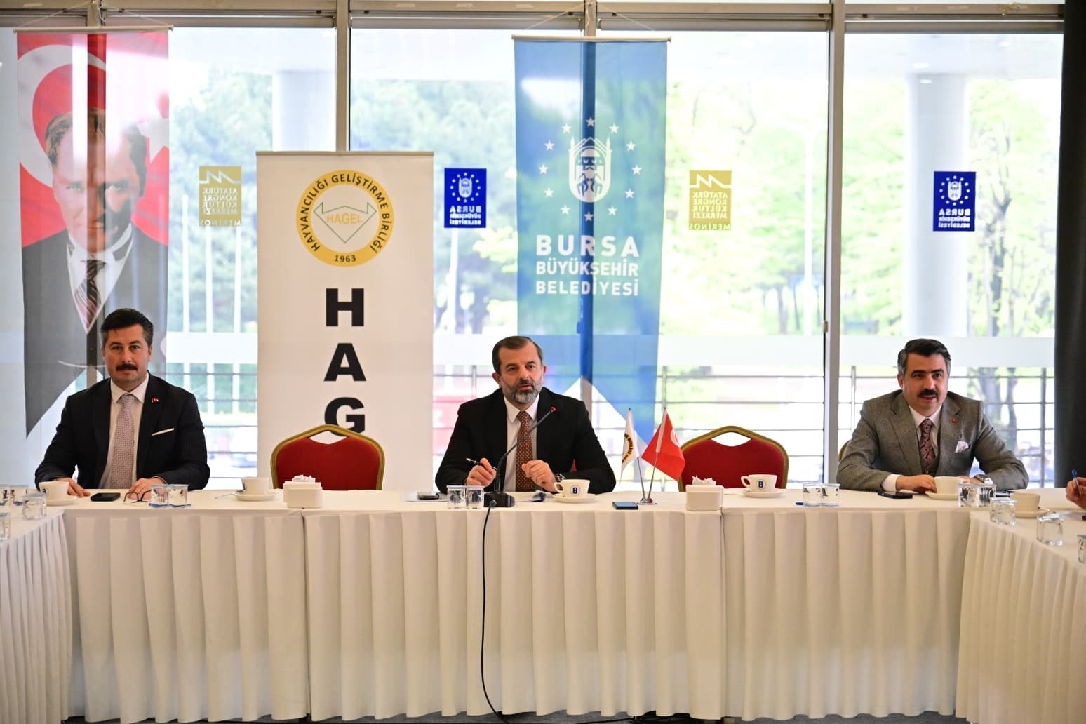 yenisehir belediyesi baskani ozel hagel encumen uyeligine secildi 1 35RVX2Yt
