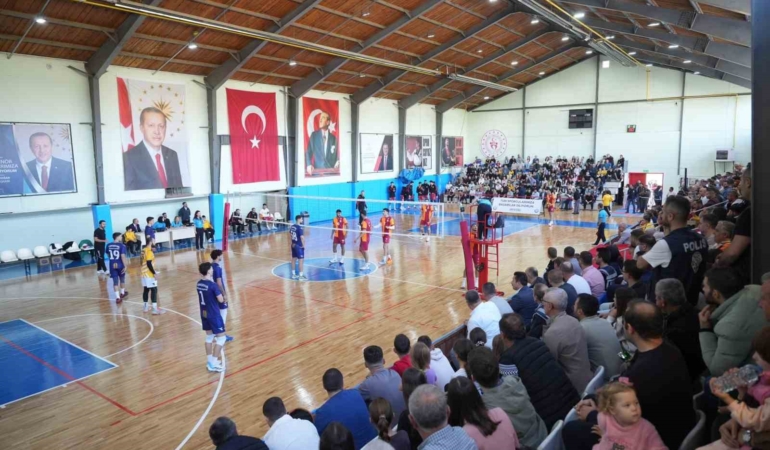 yenisehir-belediyespor-namaglup-yoluna-devam-ediyor-eSpsk3V4.jpg