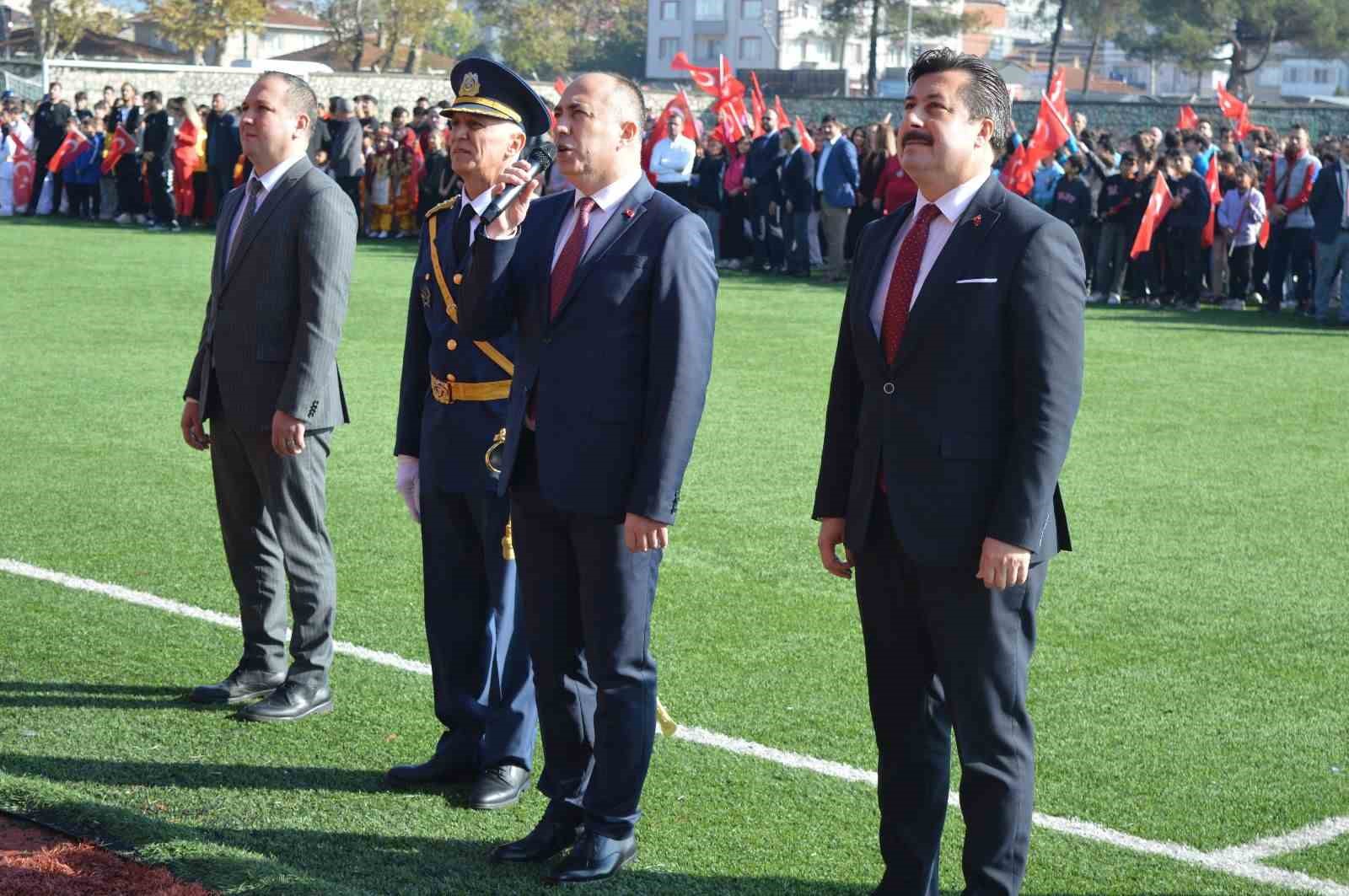 yenisehir stadyumunda cumhuriyet coskusu 2 kJ3dEiw3