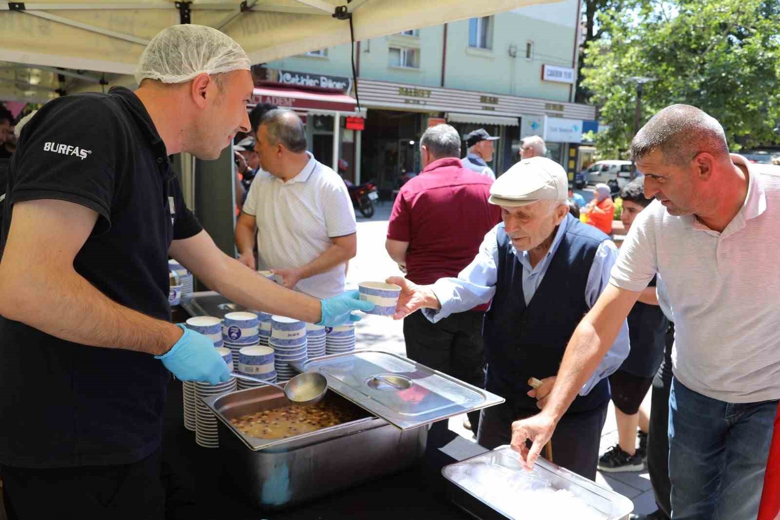Yenişehir’de aşure bereketi 6 yenisehirde asure bereketi 2 Oa5RGBJA