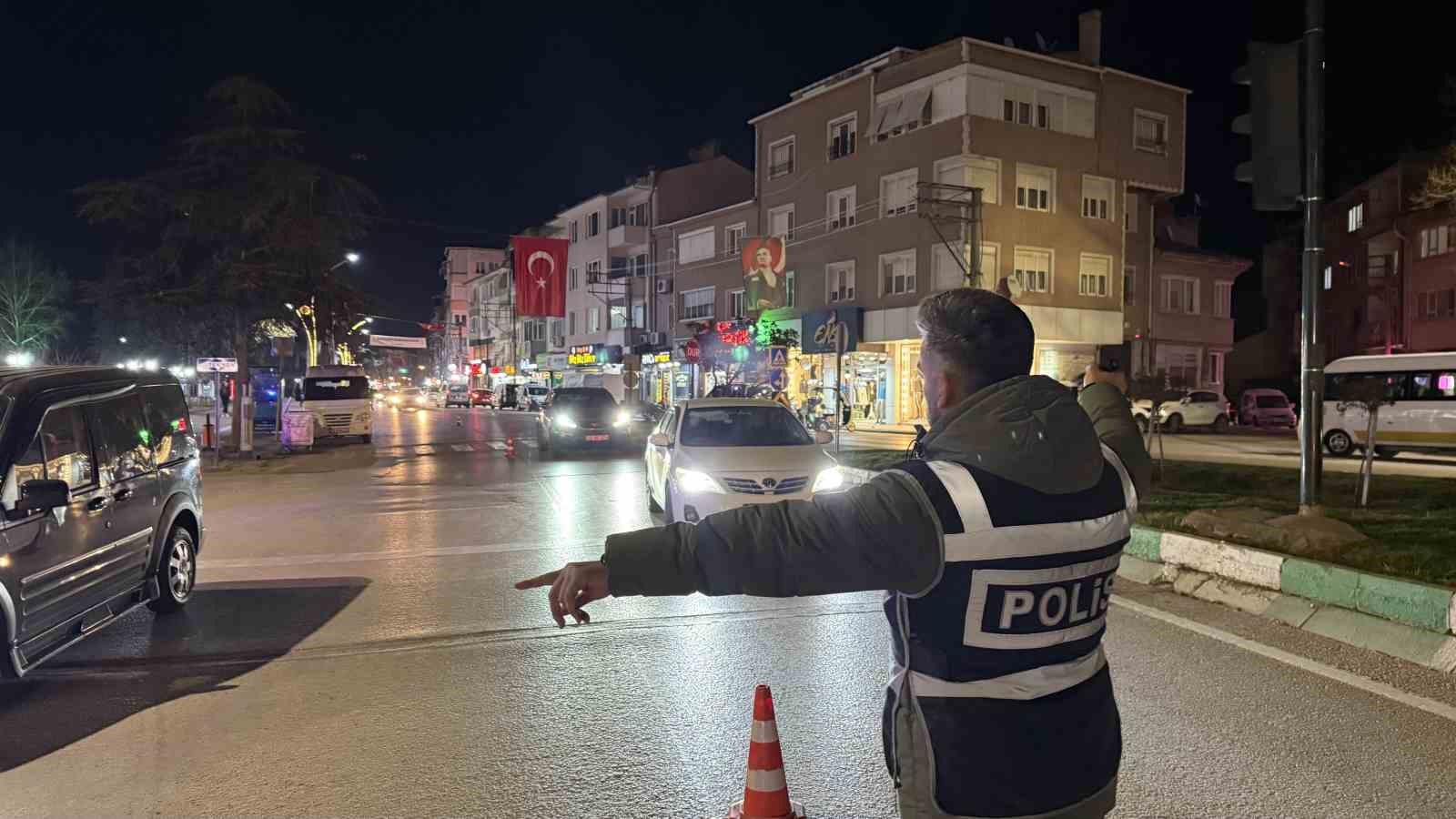 yenisehirde bayram arifesi huzur ve guven uygulamasi 2