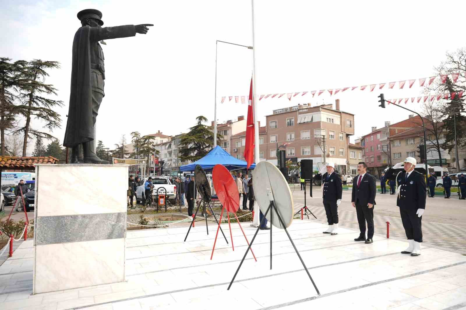 yenisehirde vefa 18 mart sehitleri dualarla anildi 1 yuPLXjGA