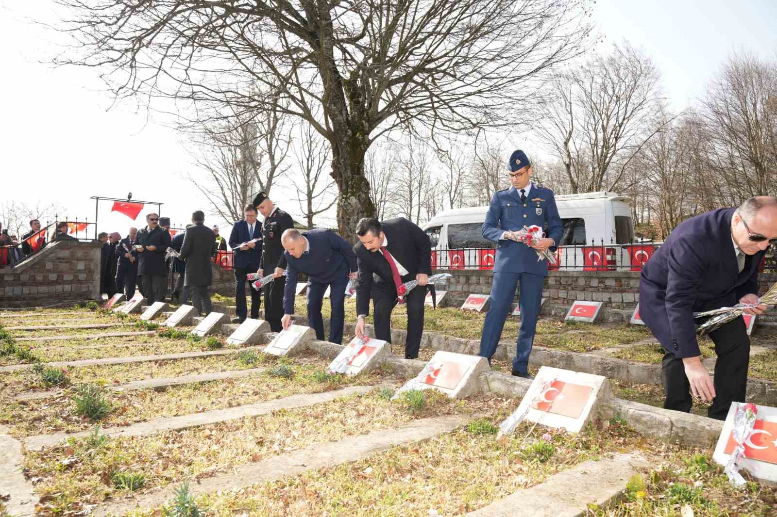 yenisehirde vefa 18 mart sehitleri dualarla anildi 3 js6yeFiq