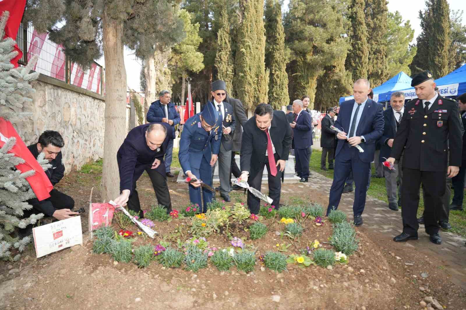 yenisehirde vefa 18 mart sehitleri dualarla anildi 4 nLn58bUq