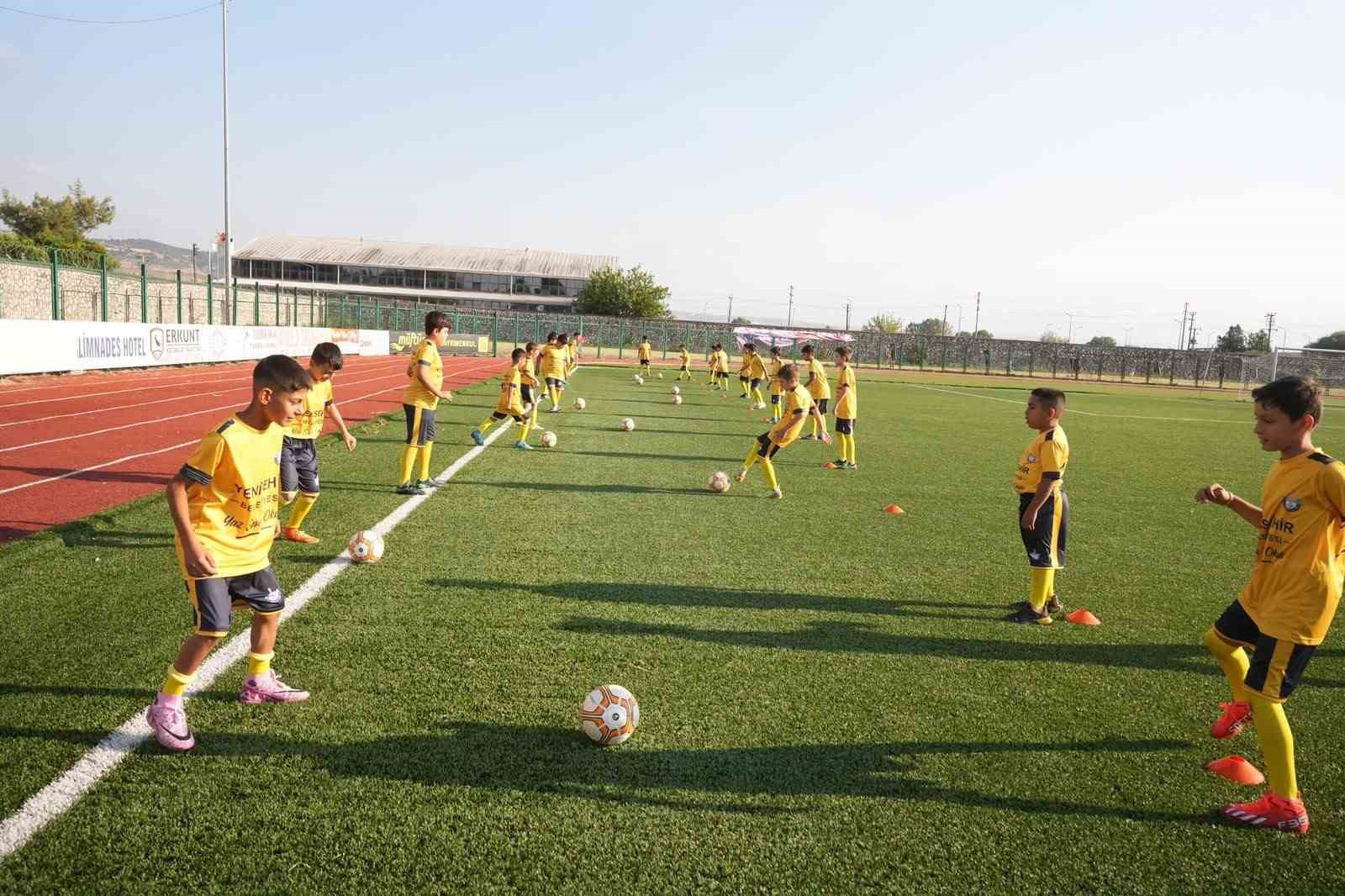 yenisehirde yaz spor okulu heyecani basladi 1 4PPFreZn