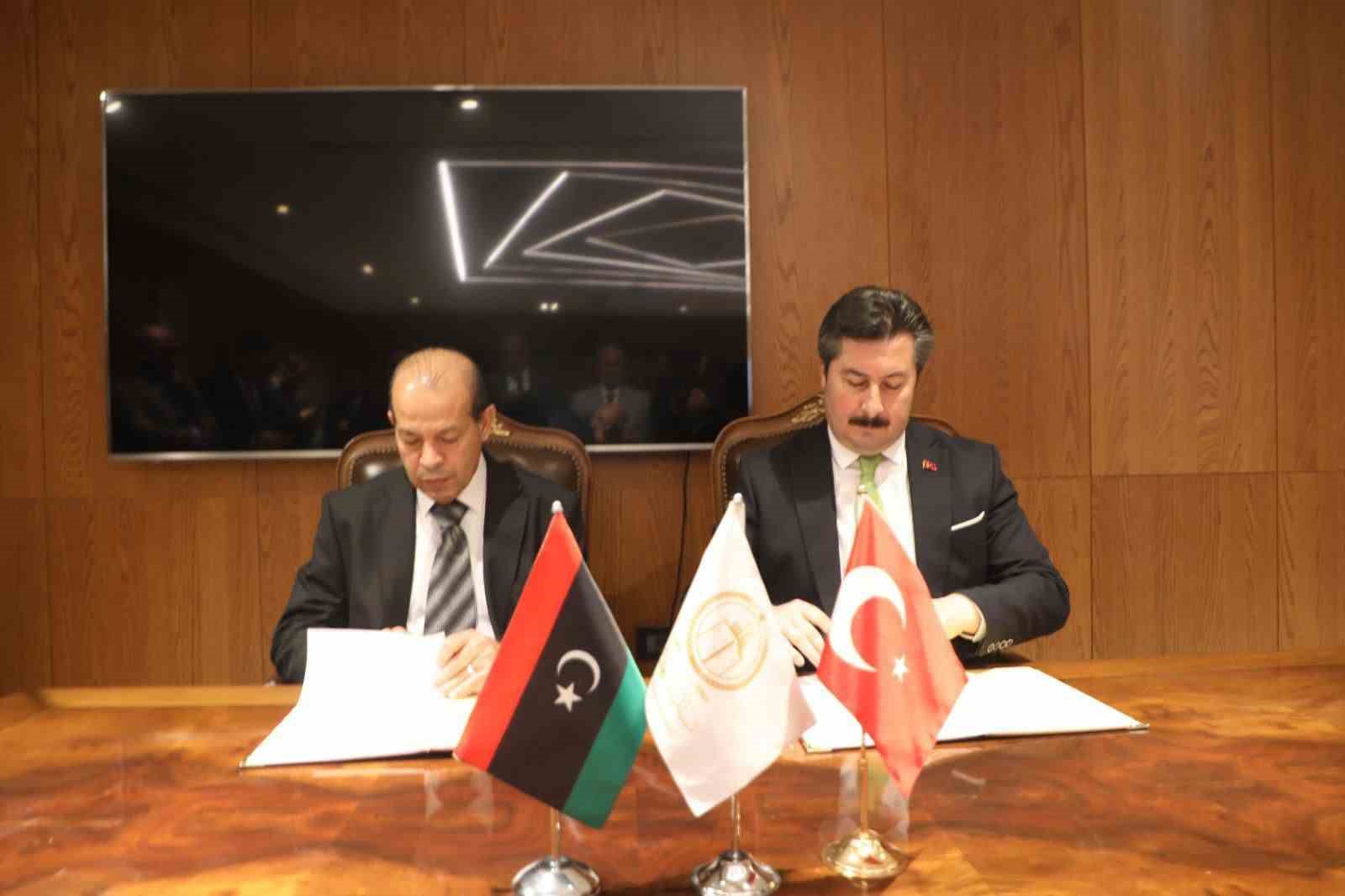 yenisehirden uluslararasi adim 1 Ac71I8PJ