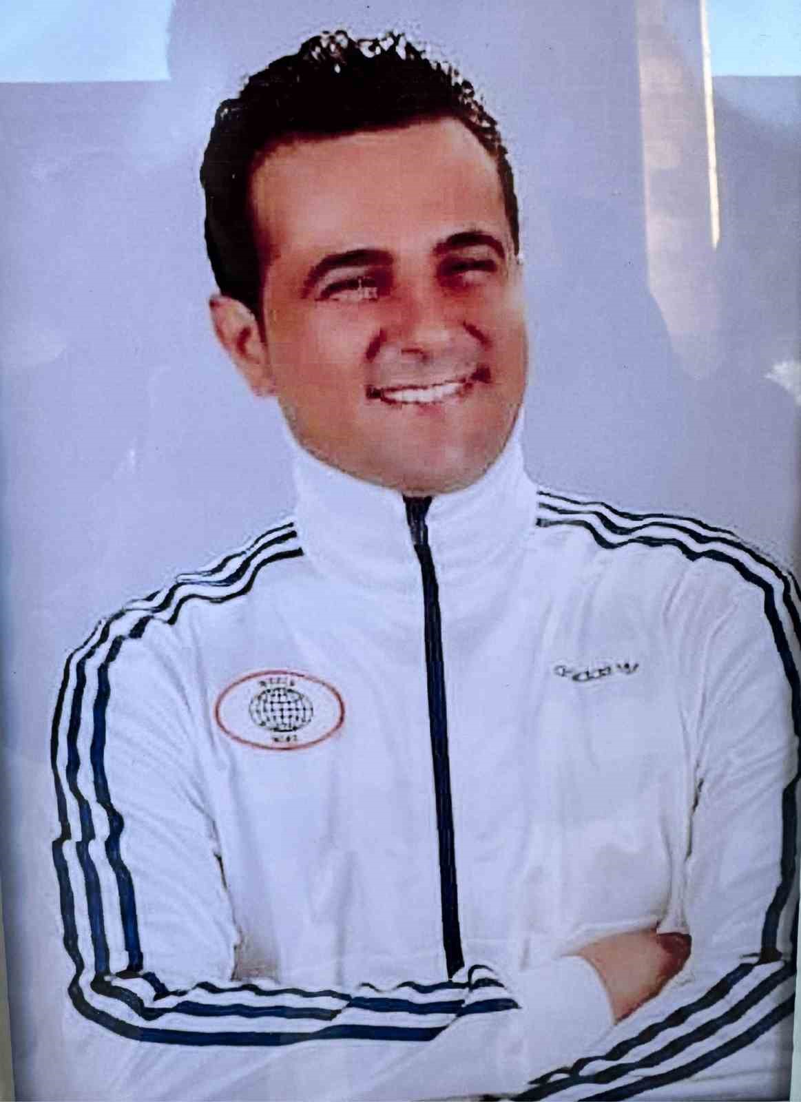 yerde can cekisirken bakip gectiler hayatini kaybetti 7