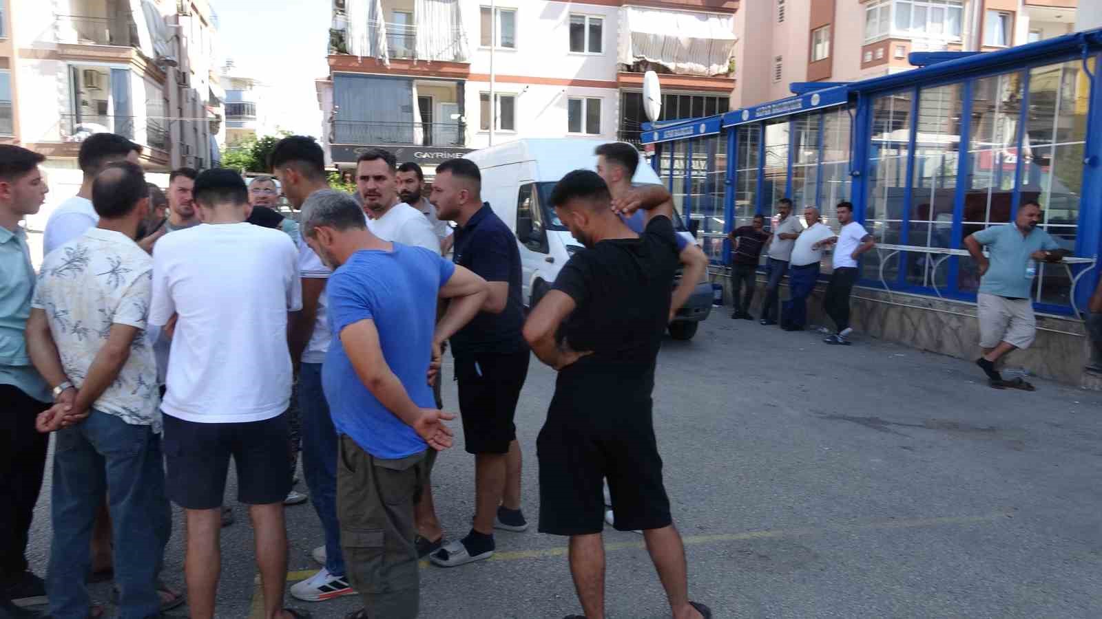 yerimiz daraldi diyen pazarci esnafi yeni pazar alaninda tezgah acmadi 1 pl6eba2d