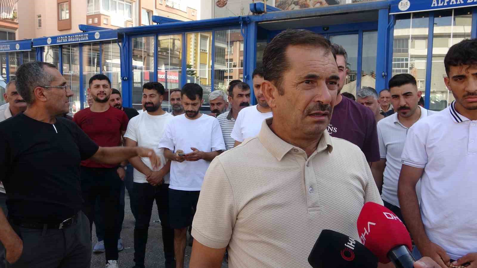 yerimiz daraldi diyen pazarci esnafi yeni pazar alaninda tezgah acmadi 2 JjM9jGMI