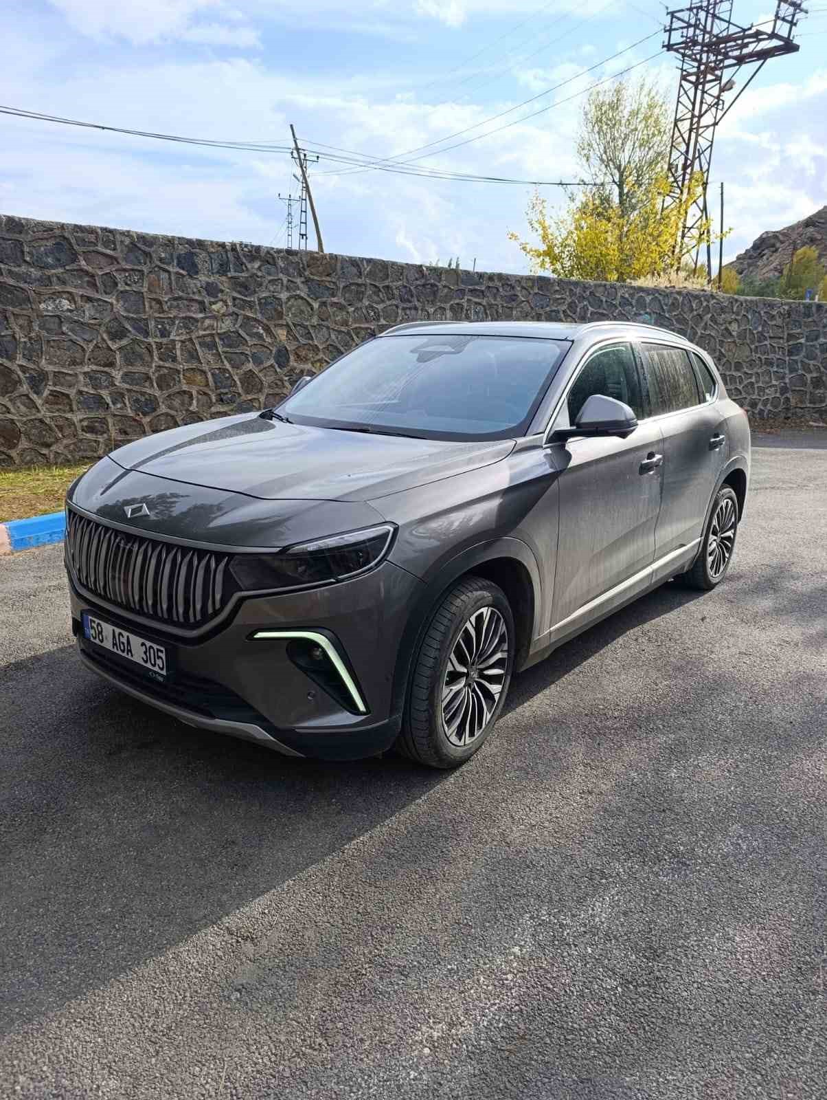 yerli ve milli otomobile binmek isteyen uc engelli kardesin istegi karsiliksiz kalmadi 4 cHp78tUX
