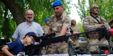 yerli-ve-milli-silahlar-aile-festivalinde-ilgi-gordu-BHnzrNSz.jpg