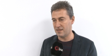 yerli-yapay-zeka-cosmos-t1-kendisinden-uc-kat-buyuk-modellerle-yarisiyor-NPQF1AtK.jpg