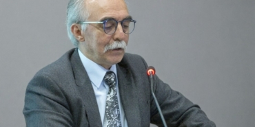yesev-biyografisi-okurlarla-bulusuyor-qZki2hta.jpg