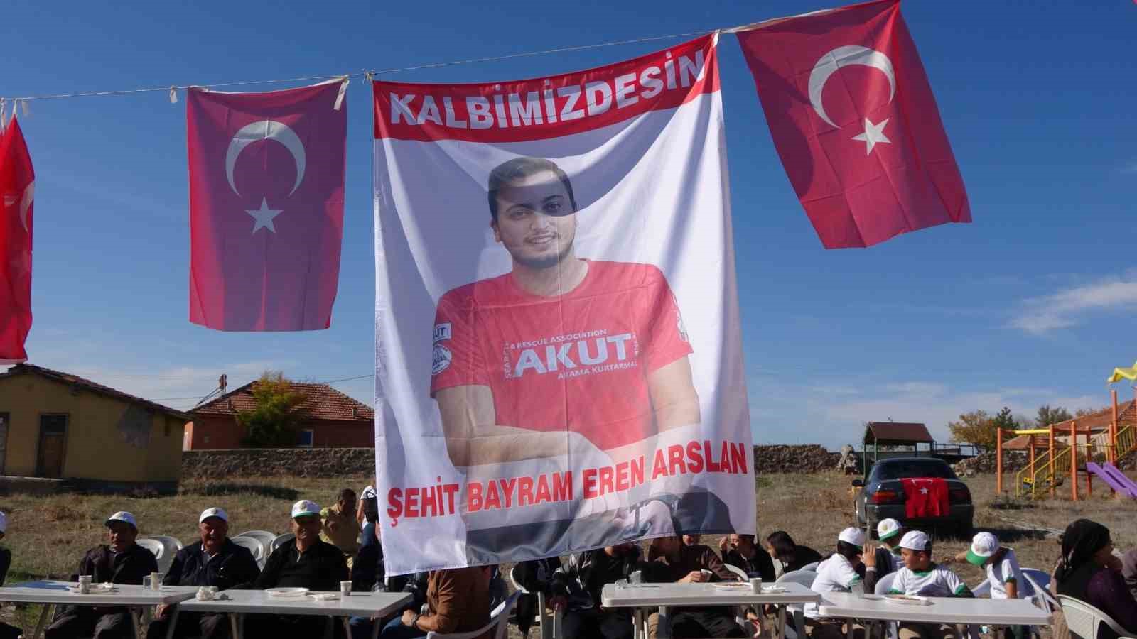yesil vatan sehidi bayram eren arslan adina sorgunda hatira ormani olusturuldu 2 VRBVuV4D