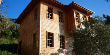 yesilcam-efsanesinin-evi-yilan-hikayesine-dondu-UpaSf3av.jpg