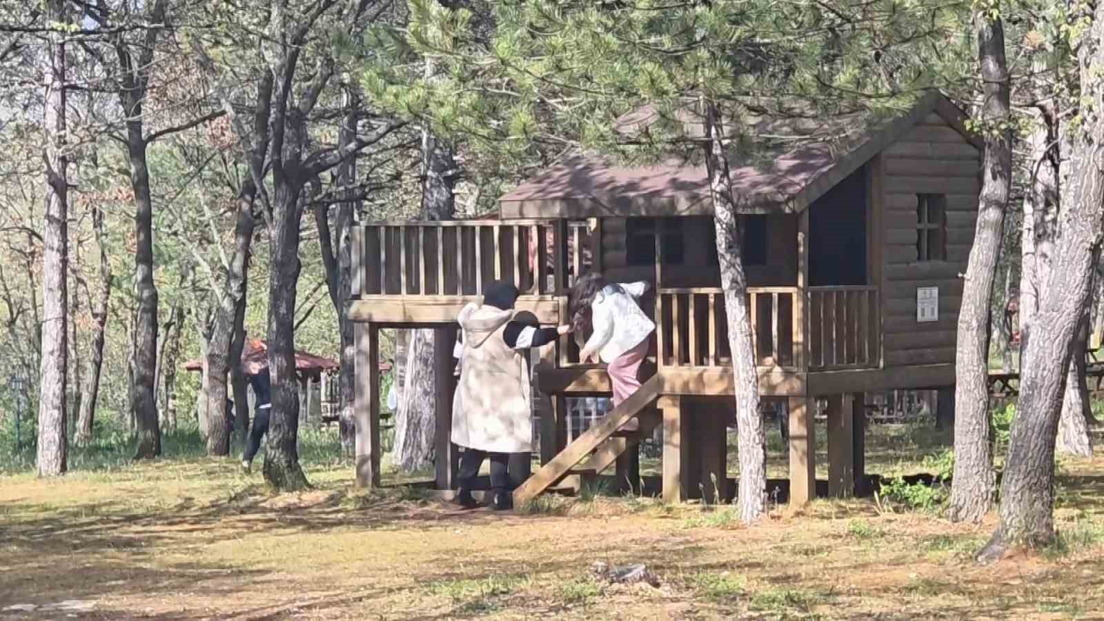 yesille mavinin bulustugu enne baraji ve tabiat parki hayran birakti 4