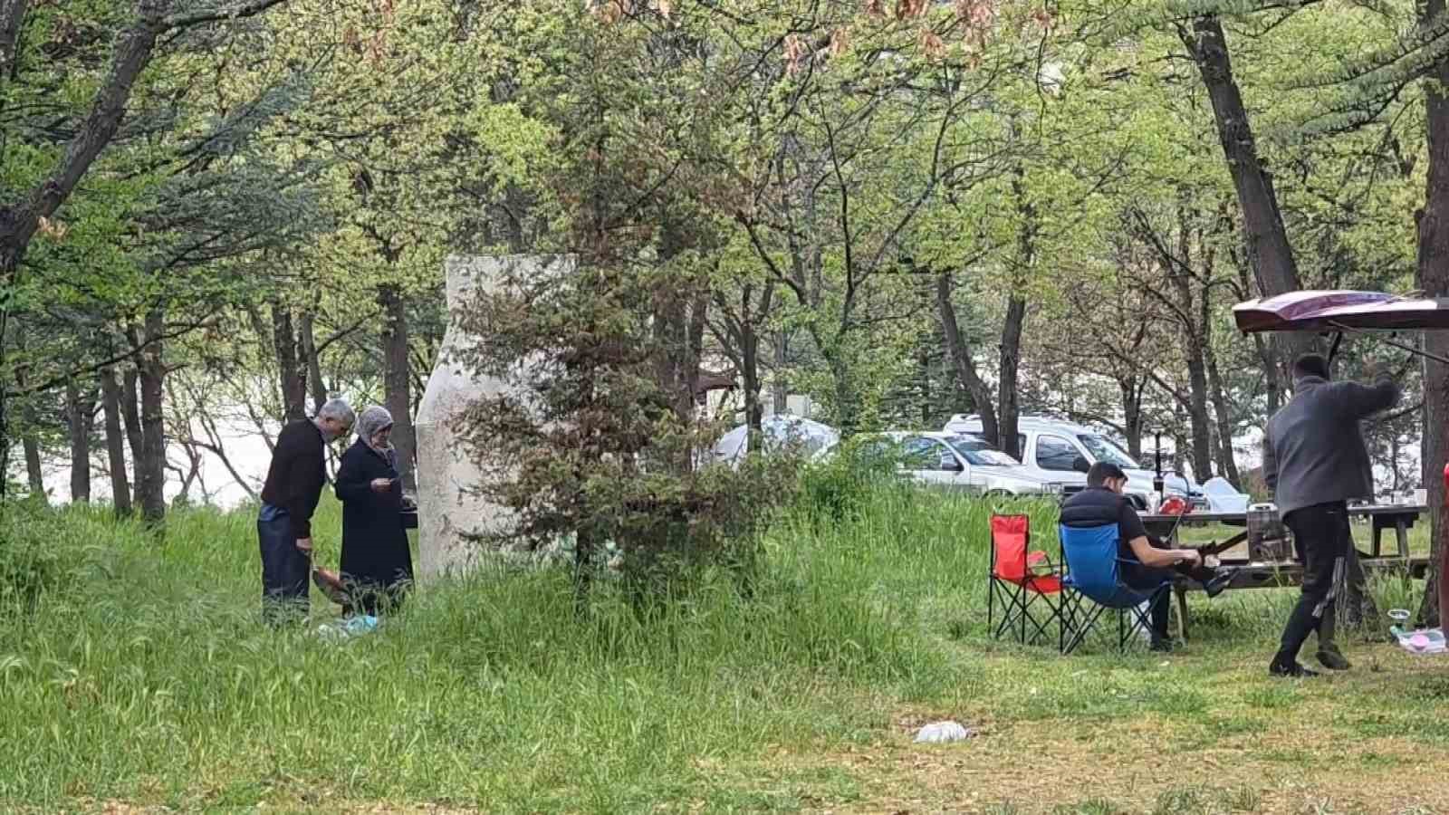 yesille mavinin bulustugu enne baraji ve tabiat parki hayran birakti 6 mA2FOvdA
