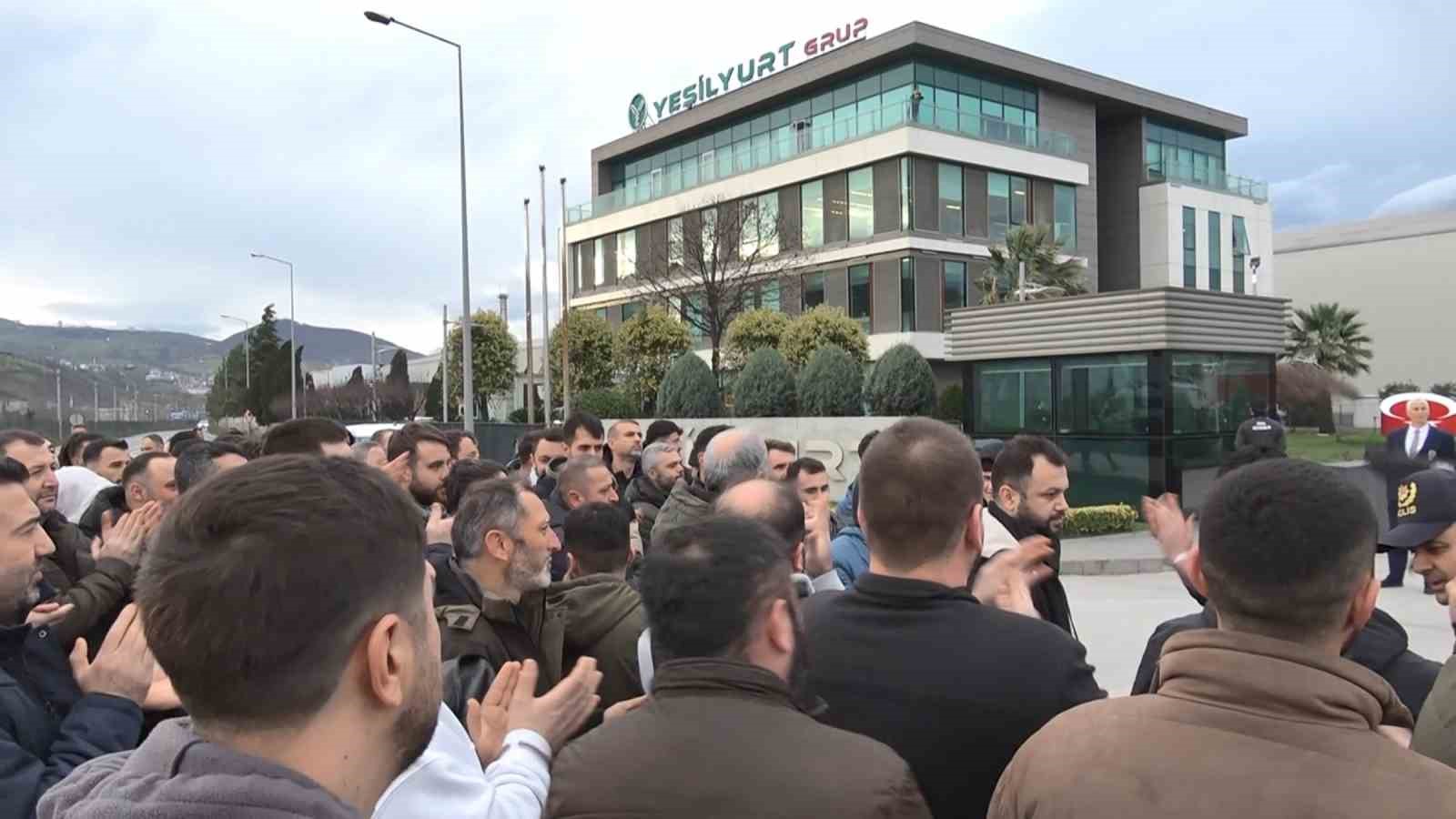 yesilyurt demir celik iscilerinden yapilan zamma yuruyuslu protesto 1