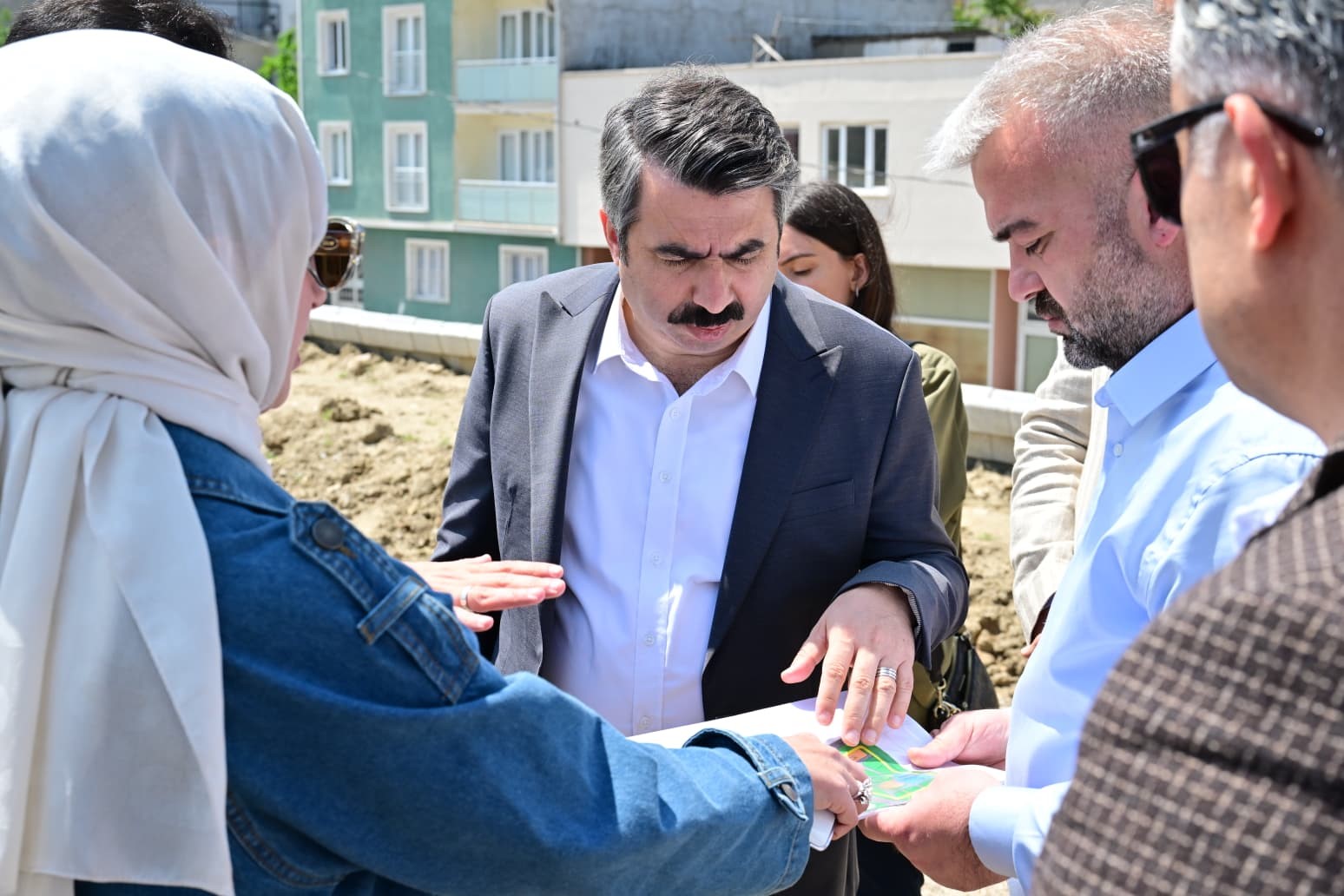 yigitler mahallesinde yapimi suren makbule tevfik yildirim engelsiz yasam merkezinde calismalar yuzde 92 oraninda tamamlandi fOItZ9WW