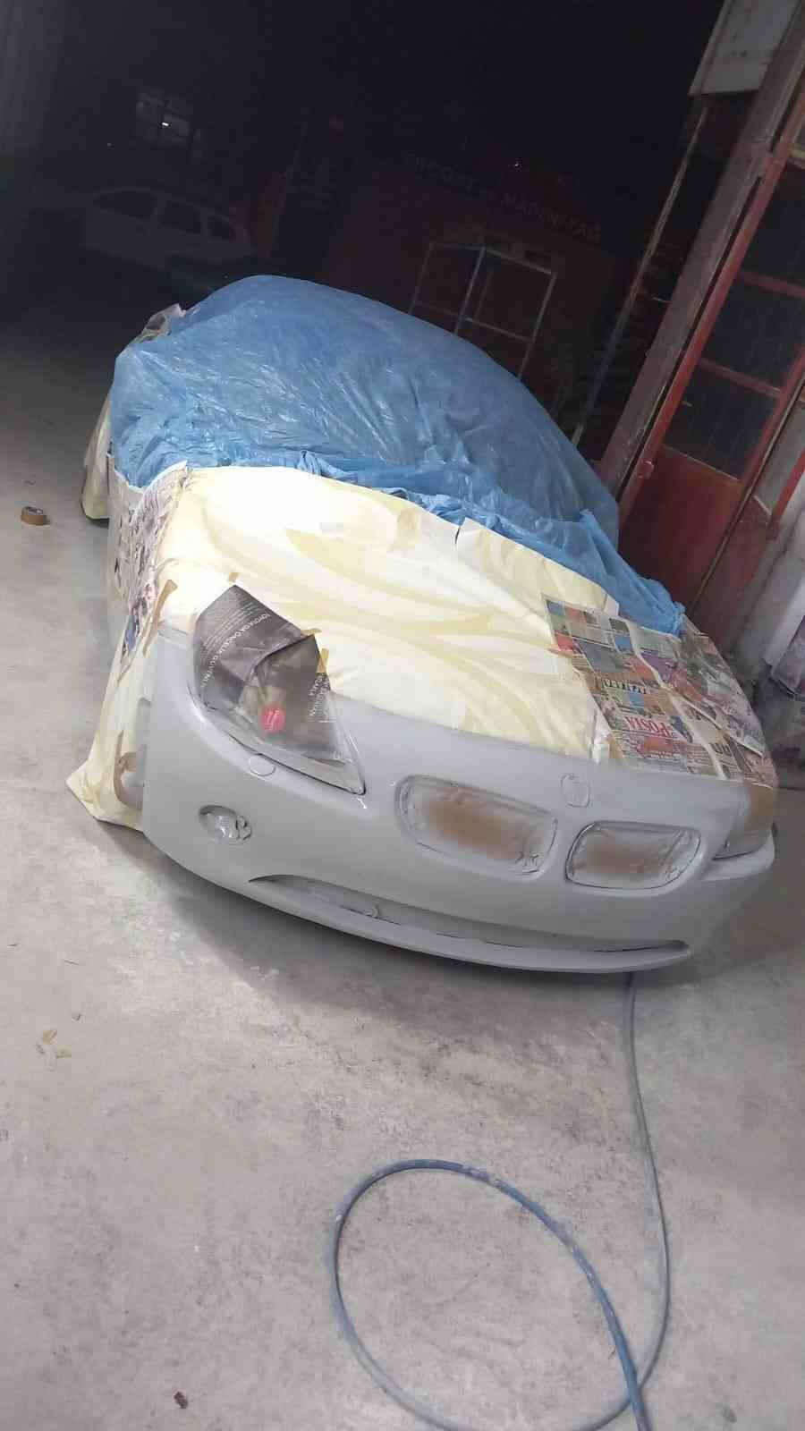yikamaya verilen luks otomobile drift atmaya calisirken zarar verdi 3 yil hapis cezasi aldi uJZeu2ip