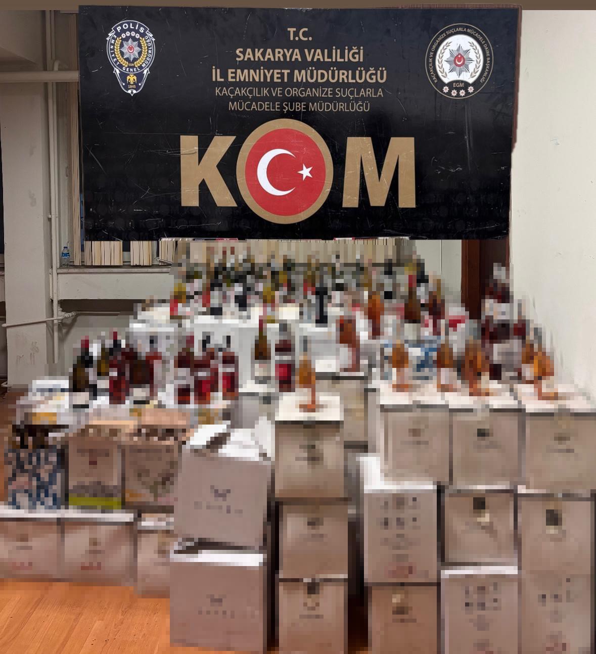 yilbasi oncesi kacak icki operasyonu 2 bin sise ele gecirildi 1 gozalti 1