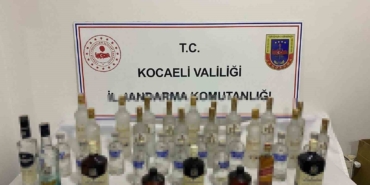 yilbasi-oncesi-kacakcilara-darbe-milyonluk-sahte-alkol-ve-urun-ele-gecirildi-dPG5KUSY.jpg