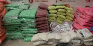 yilbasi-oncesi-kapikulede-dev-uyusturucu-operasyonu-yaklasik-600-kilo-zehir-ele-gecirildi-NPT2lbzP.jpg