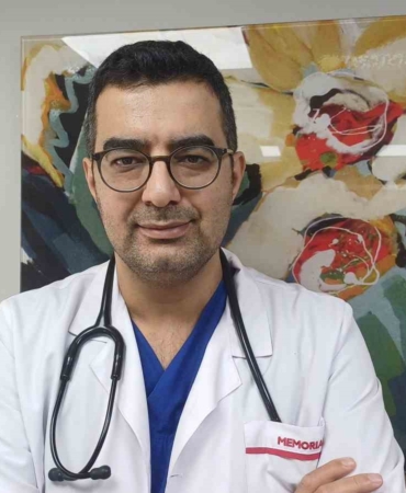 yilbasinda-beslenme-tavsiyeleri-agir-yemeklere-dikkat-mmHLze4T.jpg