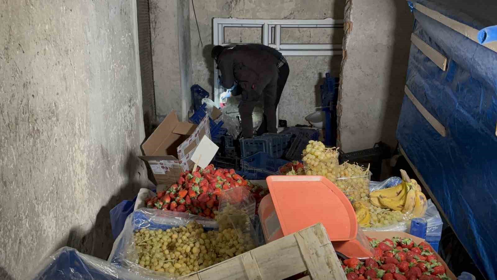yilbasinda satilmak istenen kacak icki ve uyusturucuya operasyon 1 55s6qMwZ