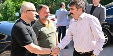 yildirim-belediye-baskani-oktay-yilmaz-muhtarlarla-bir-araya-geldi-WhyUYjY2.jpg