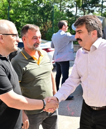 yildirim-belediye-baskani-oktay-yilmaz-muhtarlarla-bir-araya-geldi-WhyUYjY2.jpg