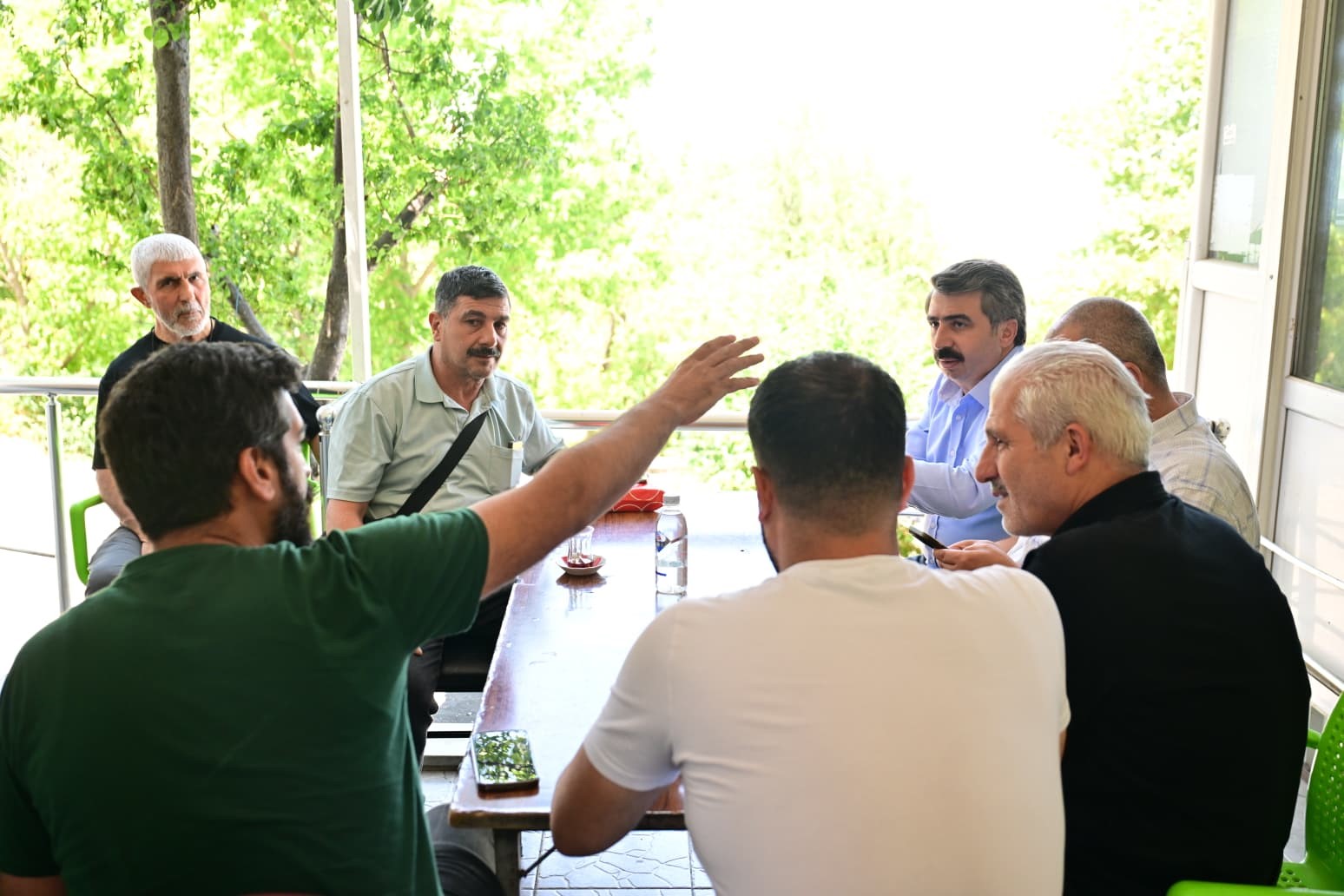 Yıldırım Belediye Başkanı Oktay Yılmaz, Teleferik Mahallesi’nde esnafla bir araya geldi 4 yildirim belediye baskani oktay yilmaz teleferik mahallesinde esnafla bir araya geldi 0 aBUlbBVs