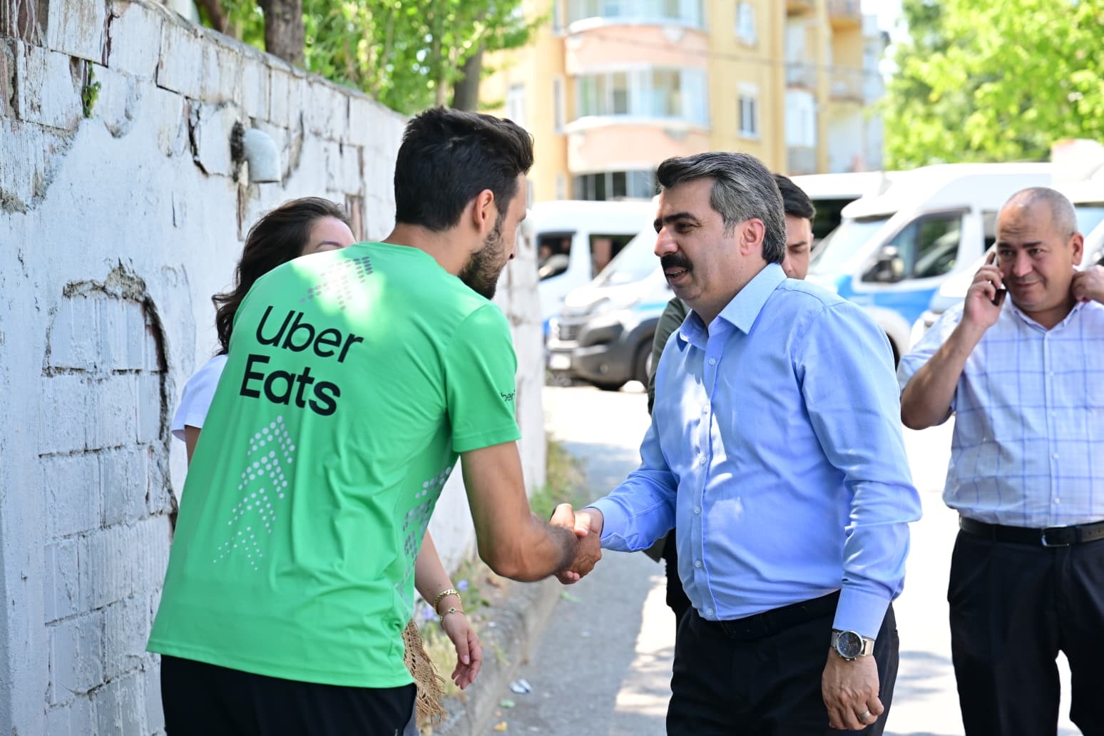 Yıldırım Belediye Başkanı Oktay Yılmaz, Teleferik Mahallesi’nde esnafla bir araya geldi 6 yildirim belediye baskani oktay yilmaz teleferik mahallesinde esnafla bir araya geldi 2 wbvWbDEH