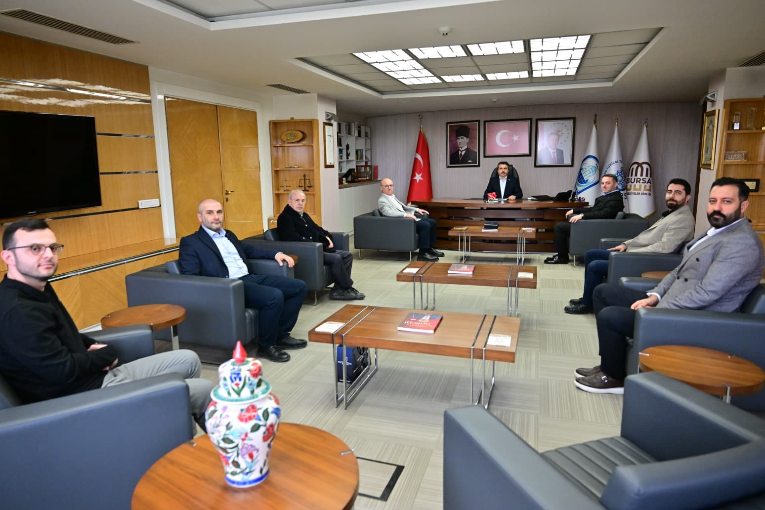yildirim belediye baskani oktay yilmaza akademik ziyaret 4 qfWnfrfS