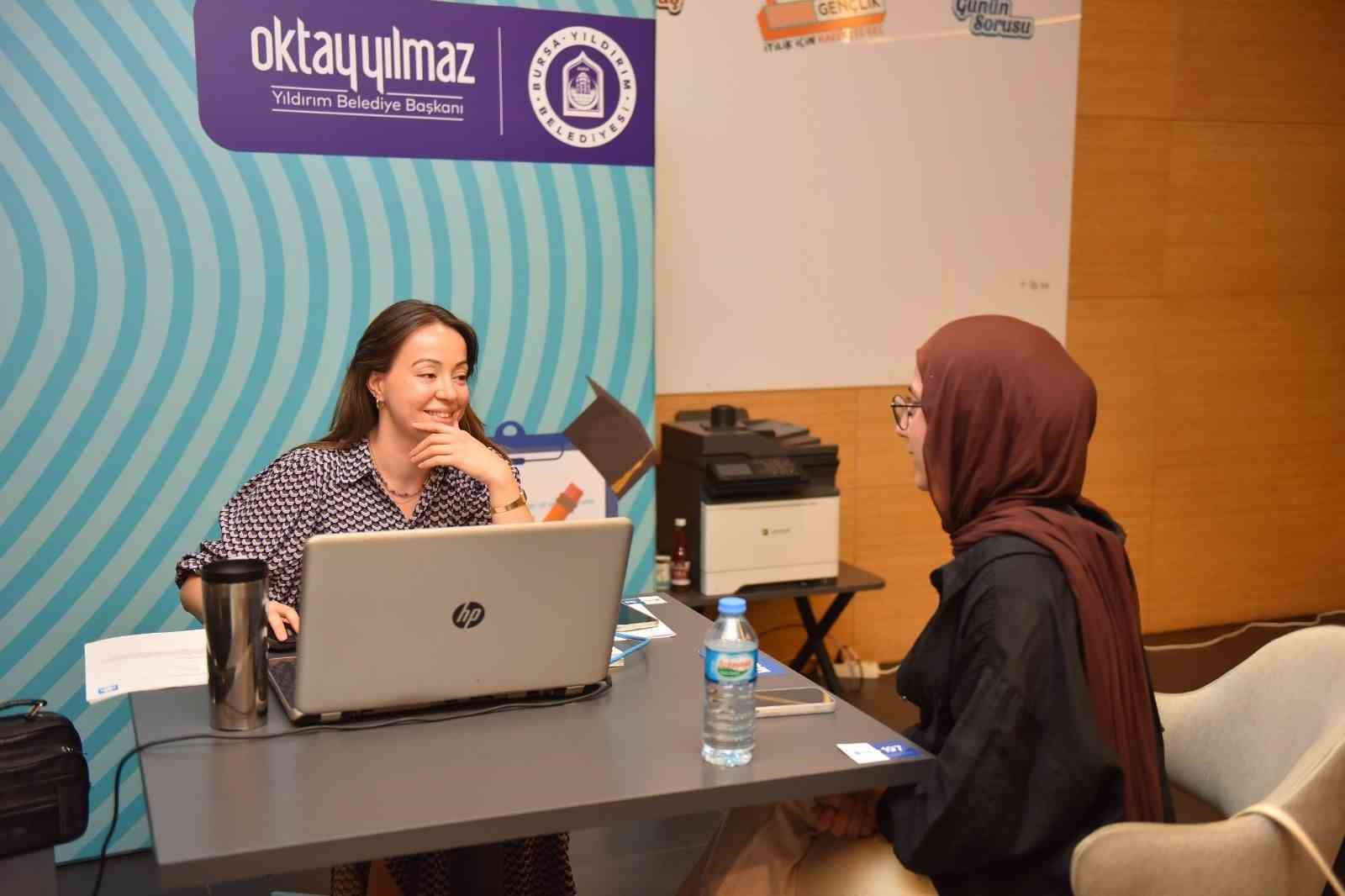 yildirim belediyesinden universite adaylarina tercih destegi 2 2JLgA8RR