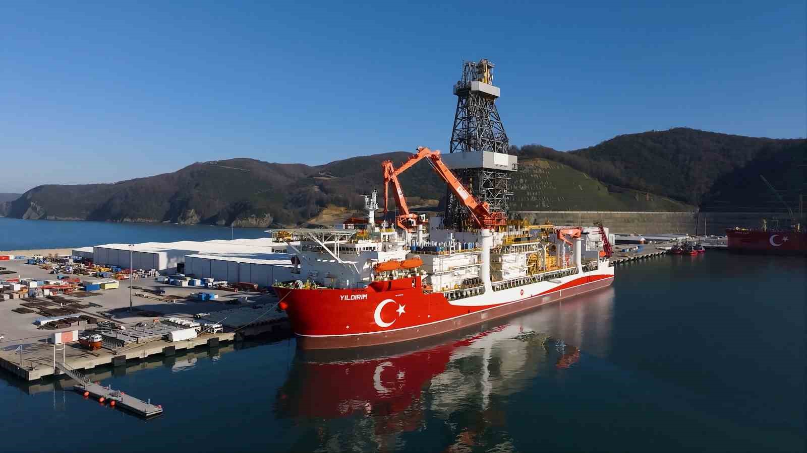 yildirim derin deniz sondaj gemisi ilk gorevi icin karadenizde 2 O8s18LGf