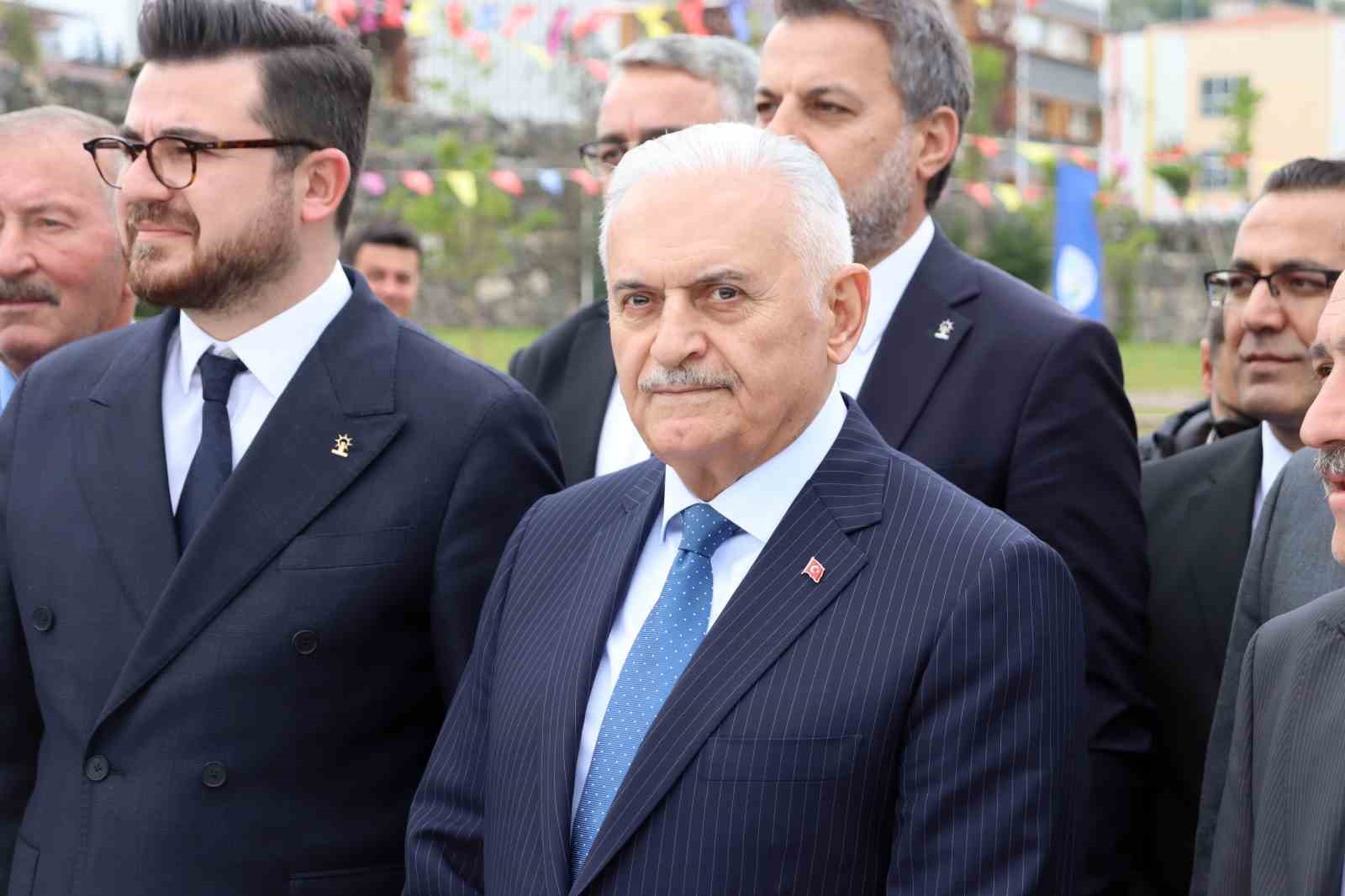 Yıldırım: "Türkistan bölgesindeki bazı ülkelerin Kiril alfabesini kullanması işimizi zorlaştırıyor" 4 yildirim turkistan bolgesindeki bazi ulkelerin kiril alfabesini kullanmasi isimizi zorlastiriyor 0 uyll5aDp
