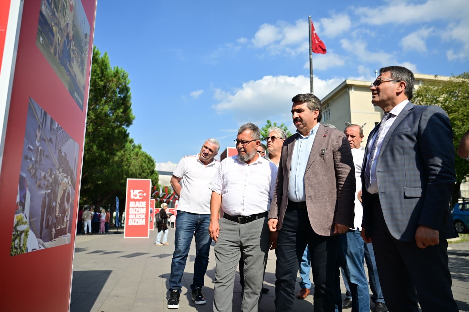 Yıldırım’da 15 temmuz ruhu fotoğraf sergisiyle yaşatılıyor 4 yildirimda 15 temmuz ruhu fotograf sergisiyle yasatiliyor 0 HVi6J2mb