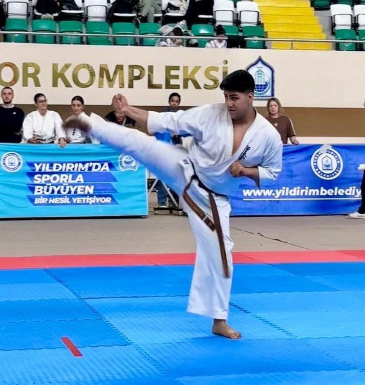 yildirimda kyokushin karate ruzgari 4 l6P1Lg3e