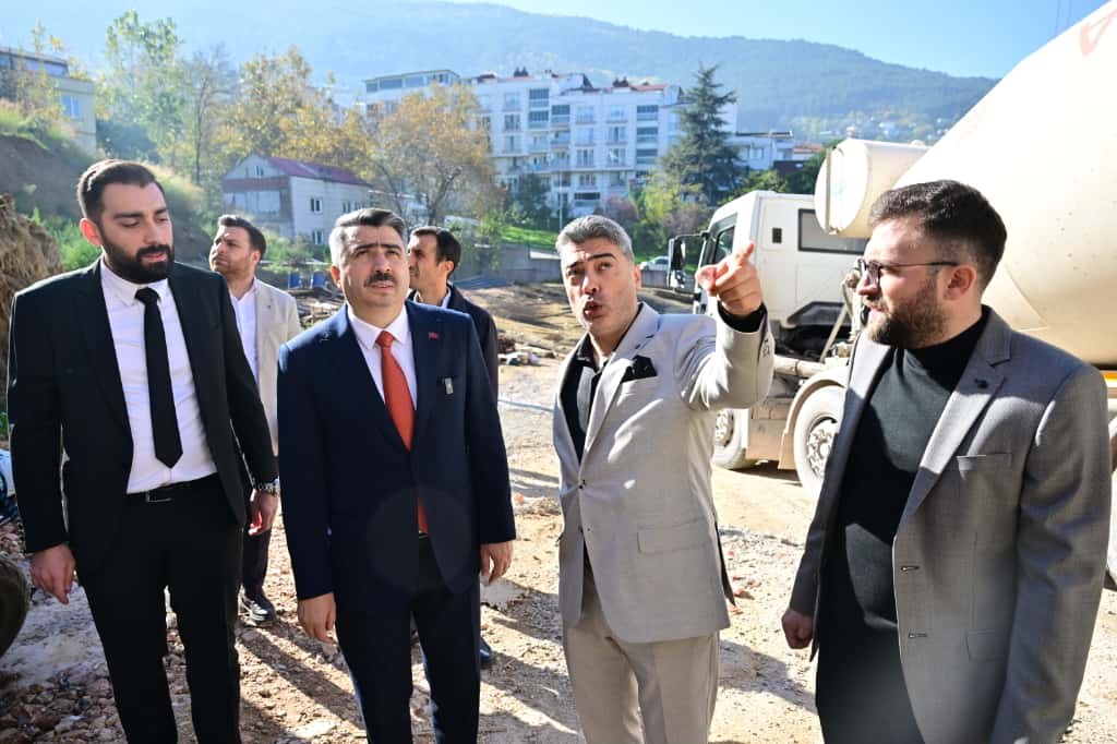 yildirimda merdivenli yollar cikmaz sokaklar caddelere donusuyor 3 lqi2wscC