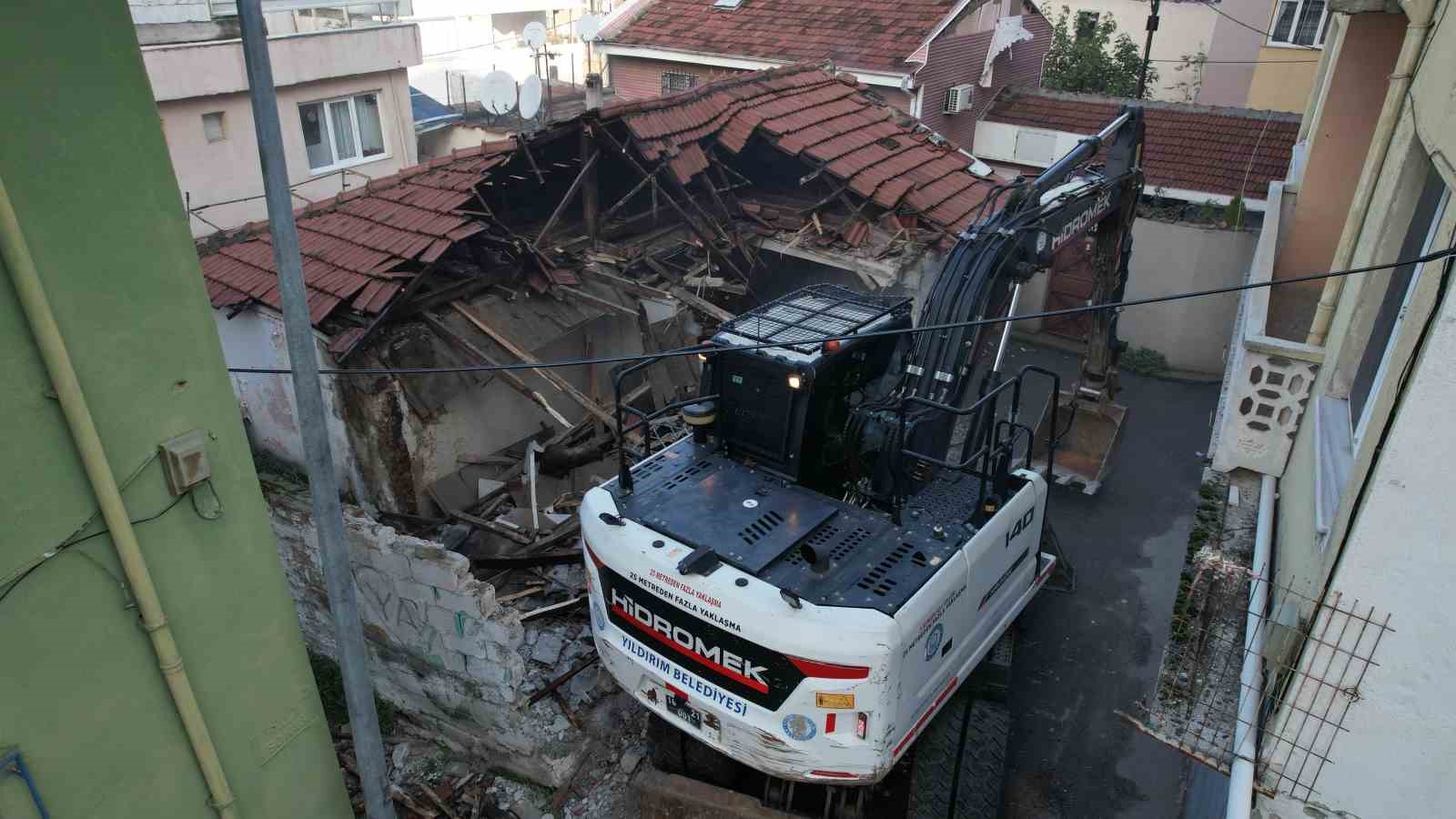 yildirimda metruk yapilara yer yok 0 UwuiBO7V