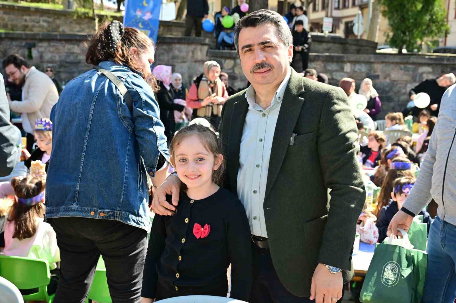yildirimda miniklerin tekne orucu heyecani 3 LmtO2Uba