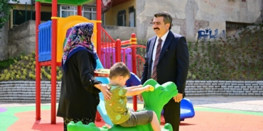 yildirimda-parklara-yaz-bakimi-GQKi7LsZ.jpg
