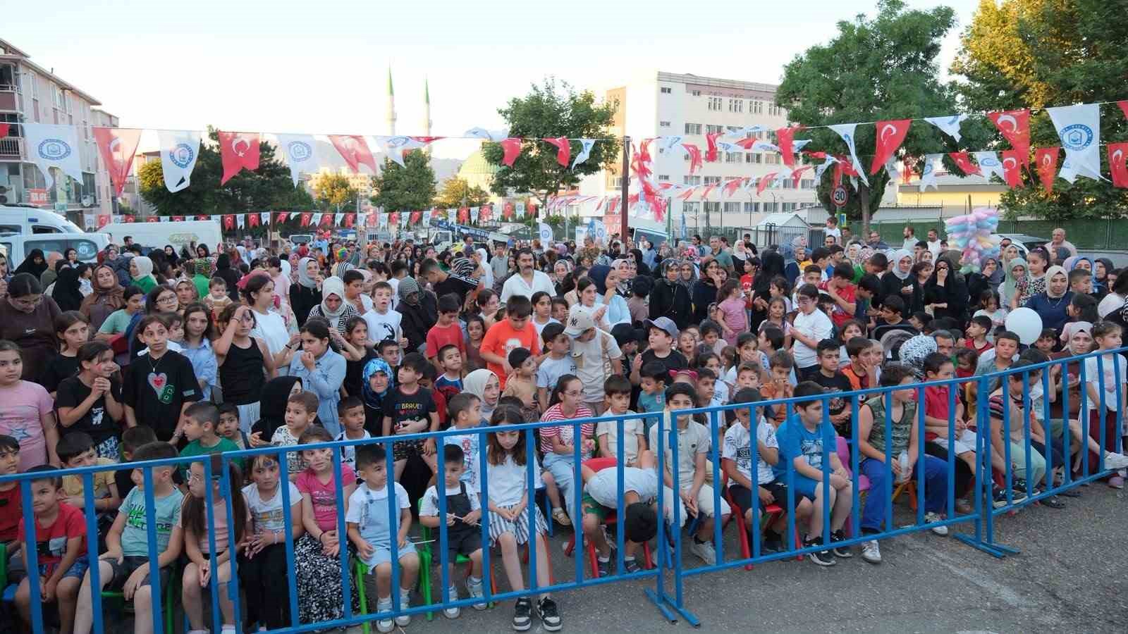 yildirimda sokaklar senlendi 5 vVIX2LlQ