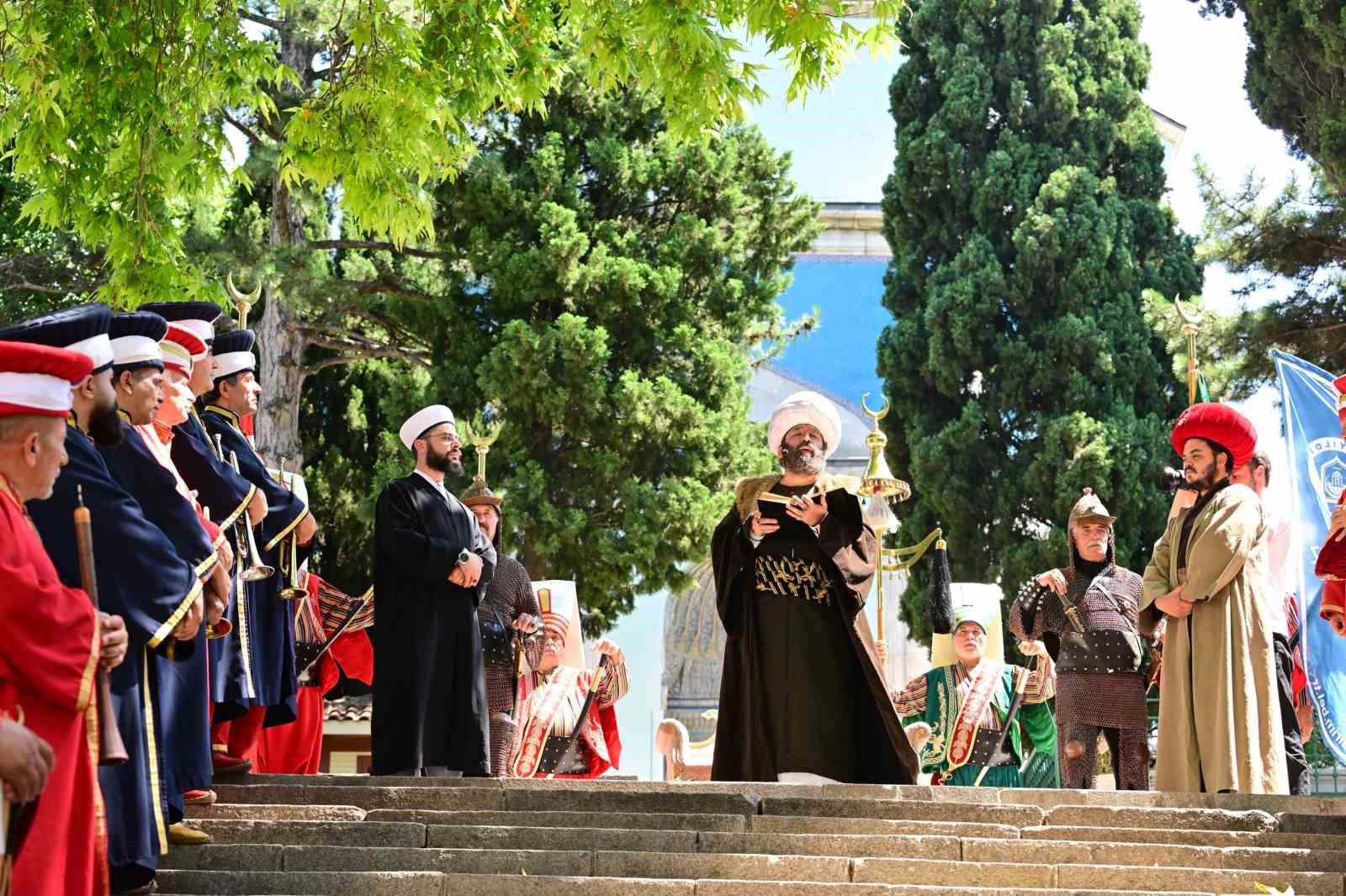 yildirimda sultan celebi mehmed dualarla anildi 3