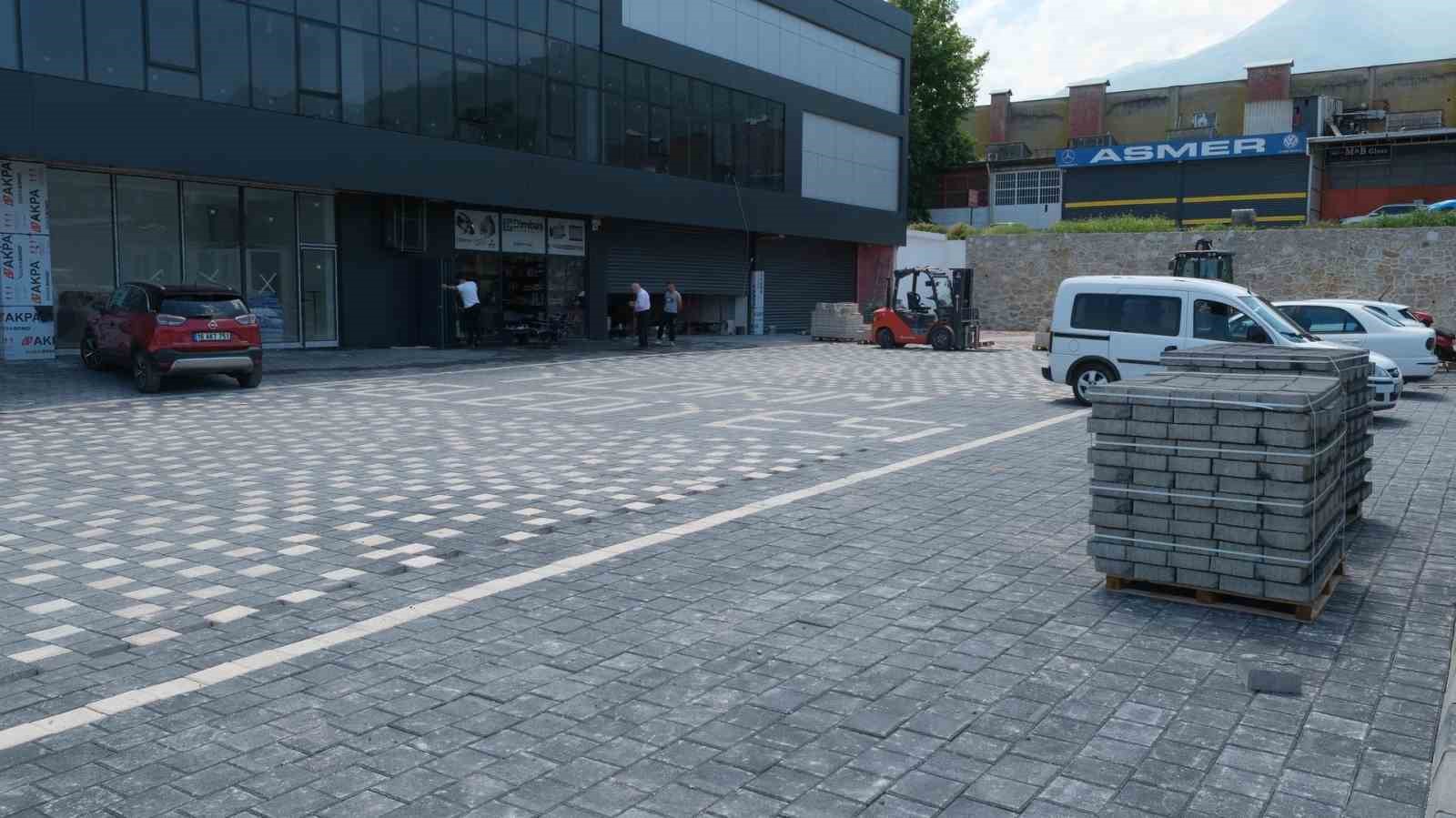 yildirimda yollar yenileniyor ulasim rahatliyor 0 RAgSzSOz