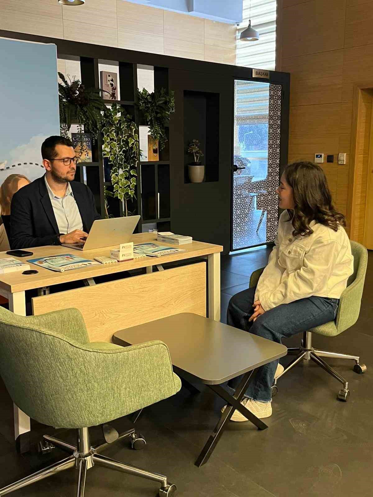 yildirimdan genclere yurt disi egitim danismanligi 4 jwC3k2sZ