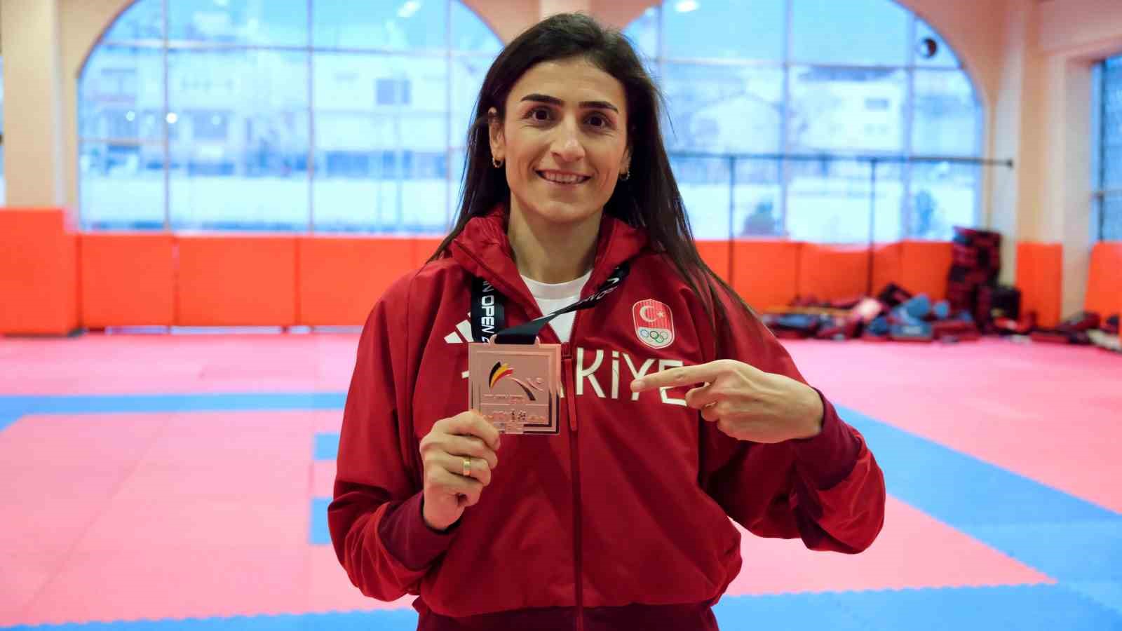 yildirimin milli gururlari 3 SenWClpO