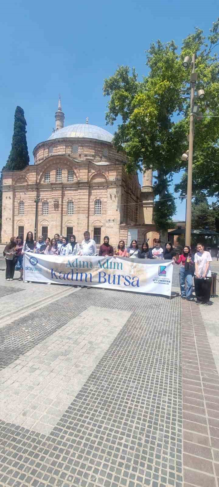 yildirimli gencler tarihi yerinde kesfediyor 0 s4EiV8aK